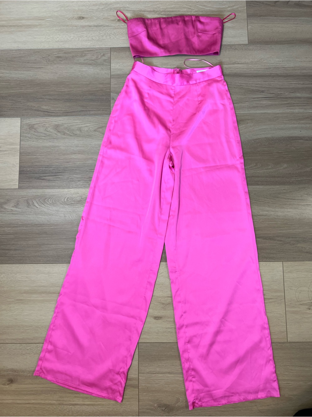 Wide-Leg Satin Pants with top in Bright Pink
